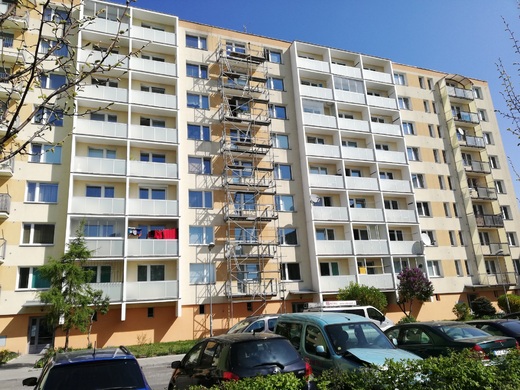 2019 - výměna zábradlí balkónů